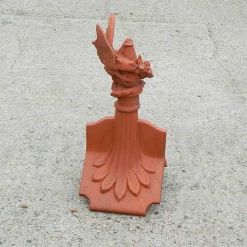 spike_crest_dragon_roof_finial__1557396089_811